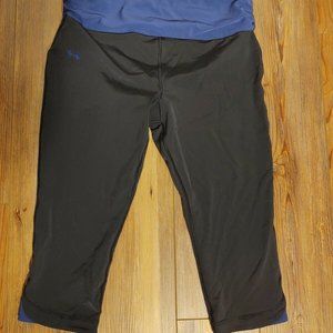 Under Armour Athletic Yoga Pants Capris - Sz. M